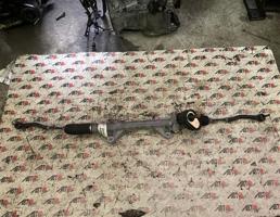 Рулевая рейка для NISSAN LEAF AZE0  запчасти бу