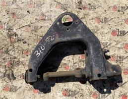 Рычаг передний верхний правый для MAZDA BONGO SSF8R/SSF8W/SSE8R/SSE8W  запчасти бу