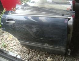 Дверь задняя правая для NISSAN CIMA FPY31/Y31  запчасти бу