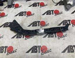 Крепление бампера заднее для TOYOTA PRIUS NHW20  запчасти бу