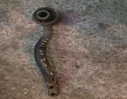 Рычаг передний продольный левый для TOYOTA MARK II GX100/GX105/JZX100/JZX101/JZX105/LX100  запчасти бу