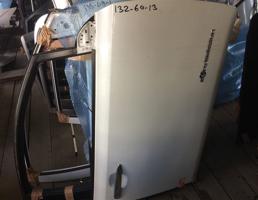 Дверь передняя правая для NISSAN LEAF AZE0  запчасти бу