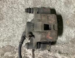 Суппорт передний левый для TOYOTA IST  запчасти бу