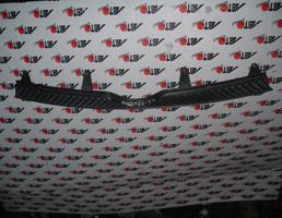 Решетка радиатора для TOYOTA SIENTA NCP81G/NCP85G  запчасти бу