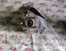 Ступица передняя левая для TOYOTA VISTA SV30/SV32/SV33/SV35/CV30  запчасти бу