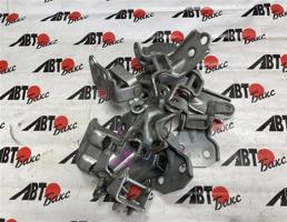 набор петель для SUBARU LEGACY BPE  запчасти бу