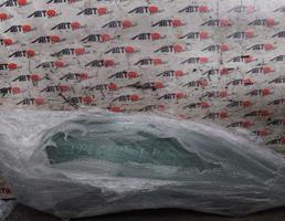 Стекло двери передней правой для TOYOTA MARK II JZX110/GX110/GX115/JZX115  запчасти бу