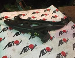 Рычаг передний нижний левый для TOYOTA STARLET EP91/EP95/NP90  запчасти бу