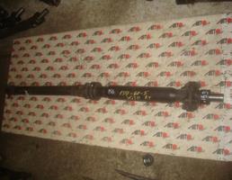 Карданный вал задний в сборе для NISSAN CEDRIC PAY32/PBY32/PY32/Y32/UY32  запчасти бу