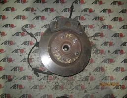 Ступица передняя правая для NISSAN TINO V10/HV10  запчасти бу