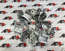 набор петель для NISSAN LEAF AZE0  запчасти бу