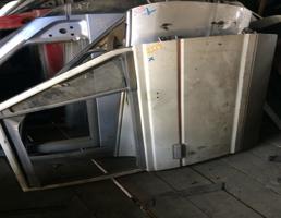 Дверь передняя правая для MITSUBISHI PAJERO S11A  запчасти бу