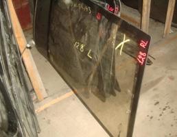 Стекло боковое заднее левое для NISSAN VANNET SK22MN/SK82MN/SK82VN/SKP2MN/SKP2VN/SK22VN  запчасти бу