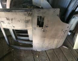 Дверь задняя левая для ISUZU BIGHORN UBS25DW/UBS25GW/UBS69DW/UBS69GW  запчасти бу