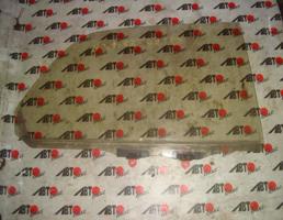 Стекло двери задней правой для TOYOTA CRESTA GX100/JZX100/GX105/JZX101/JZX105/LX100  запчасти бу