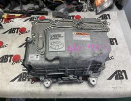 инвертор для TOYOTA AQUA NHP10  запчасти бу