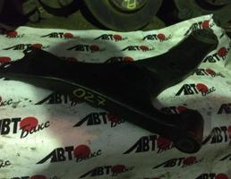 Рычаг передний нижний правый для TOYOTA ESTIMA ACR30W/ACR40W/MCR30W/MCR40W  запчасти бу