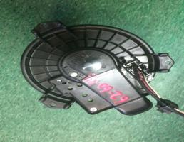 мотор печки  для TOYOTA RACTIS NCP105/NCP100/SCP100  запчасти бу