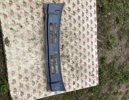 жабо под дворники для MITSUBISHI PAJERO V44W/V45W/V46W/V55W/V24W/V25W/V26W  запчасти бу