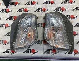 повторитель в бампер левый для TOYOTA PRIUS ALPHA ZVW41  запчасти бу