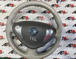 руль для NISSAN LEAF AZE0  запчасти бу