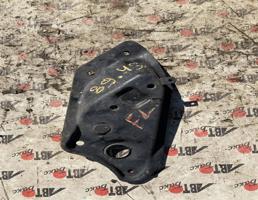 крепление стабилизатора левое для TOYOTA CAMRY SV40/SV41/SV42/SV43/CV40/CV43  запчасти бу