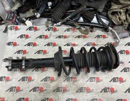 Стойка передняя правая для TOYOTA SIENTA NCP81G/NCP85G  запчасти бу