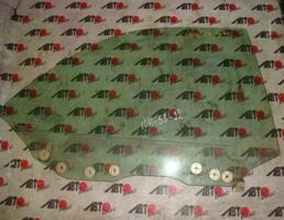 Стекло двери задней правой для NISSAN LAUREL GC35/GCC35/GNC35/HC35/SC35  запчасти бу