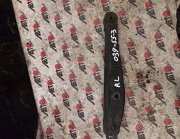 Рычаг задний нижний левый для TOYOTA ALTEZZA SXE10/GXE10/GXE10W/GXE15W/JCE10W/JCE15W  запчасти бу