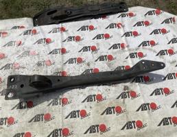 балка продольная для NISSAN PRIMERA HNP11/HP11/HP11/QP11/WHNP11/WHP11/WP11/WQP11/FHP11  запчасти бу