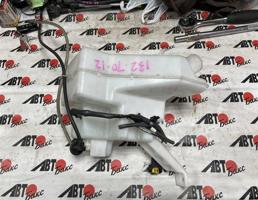 Бачок омывателя для NISSAN LEAF AZE0  запчасти бу