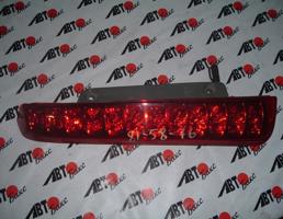 Фонарь задний левый для TOYOTA ISIS ANM10G/ANM10W/ANM15G/ANM15W/ZNM10G/ZNM10W  запчасти бу