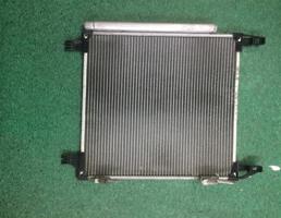 Радиатор кондиционера для TOYOTA RACTIS NCP105/NCP100/SCP100  запчасти бу