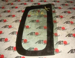 Стекло боковое заднее правое для MAZDA DEMIO DW3W/DW5W/GW5W  запчасти бу