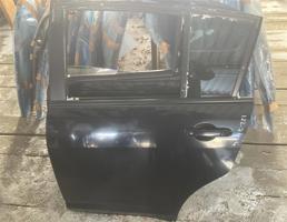 Дверь задняя левая для NISSAN TIIDA C11/SC11  запчасти бу