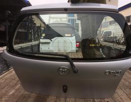 Дверь задка для TOYOTA VITZ NCP10/NCP13/NCP15/SCP10/SCP13  запчасти бу