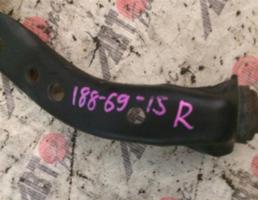 Рычаг передний верхний правый для NISSAN NOTE E11/NE11/ZE11  запчасти бу