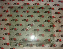 Стекло двери задней правой для NISSAN CUBE ANZ10/Z10/AZ10  запчасти бу