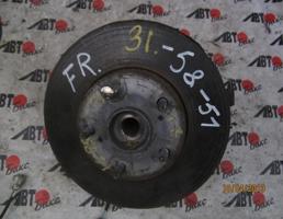 Ступица передняя правая для TOYOTA VOXY AZR60G/AZR65G  запчасти бу