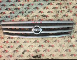 Решетка радиатора для NISSAN TEANA J31/PJ31/TNJ31  запчасти бу