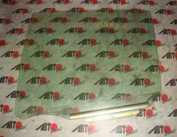 Стекло двери задней правой для TOYOTA VITZ NCP10/NCP13/NCP15/SCP10/SCP13  запчасти бу