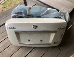 Крышка багажника для NISSAN TEANA J32  запчасти бу