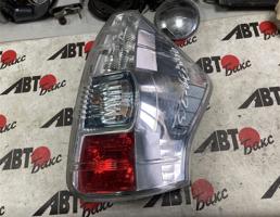 Фонарь задний правый для TOYOTA PRIUS ALPHA ZVW41  запчасти бу