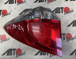 Фонарь задний левый для TOYOTA RACTIS NCP120  запчасти бу