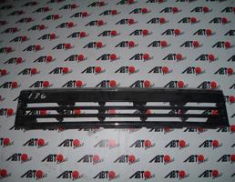 Решетка радиатора для NISSAN CARAVAN VRMGE24/E24  запчасти бу