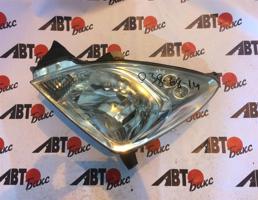 Фара передняя левая для TOYOTA OPA ACT10/ZCT10/ZCT15  запчасти бу