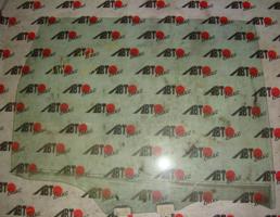 Стекло двери задней правой для NISSAN X-TRAIL NT30/T30/PNT30  запчасти бу