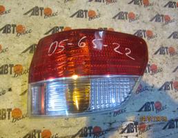 Фонарь задний правый для TOYOTA VISTA SV50/SV55/AZV50/AZV55/ZZV50  запчасти бу