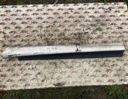 Порог пластиковый передний левый для TOYOTA ARISTO JZS160/JZS161  запчасти бу