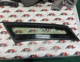 Стекло боковое переднее левое для TOYOTA ROOMY M900A  запчасти бу